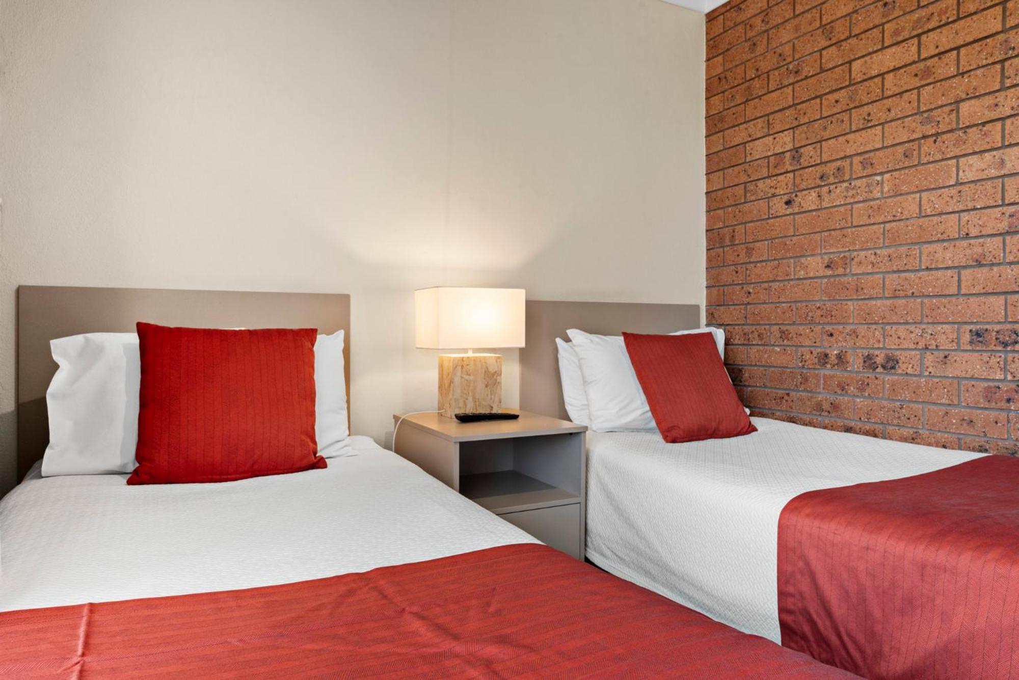 Bomaderry Motor Inn Nowra Exteriör bild