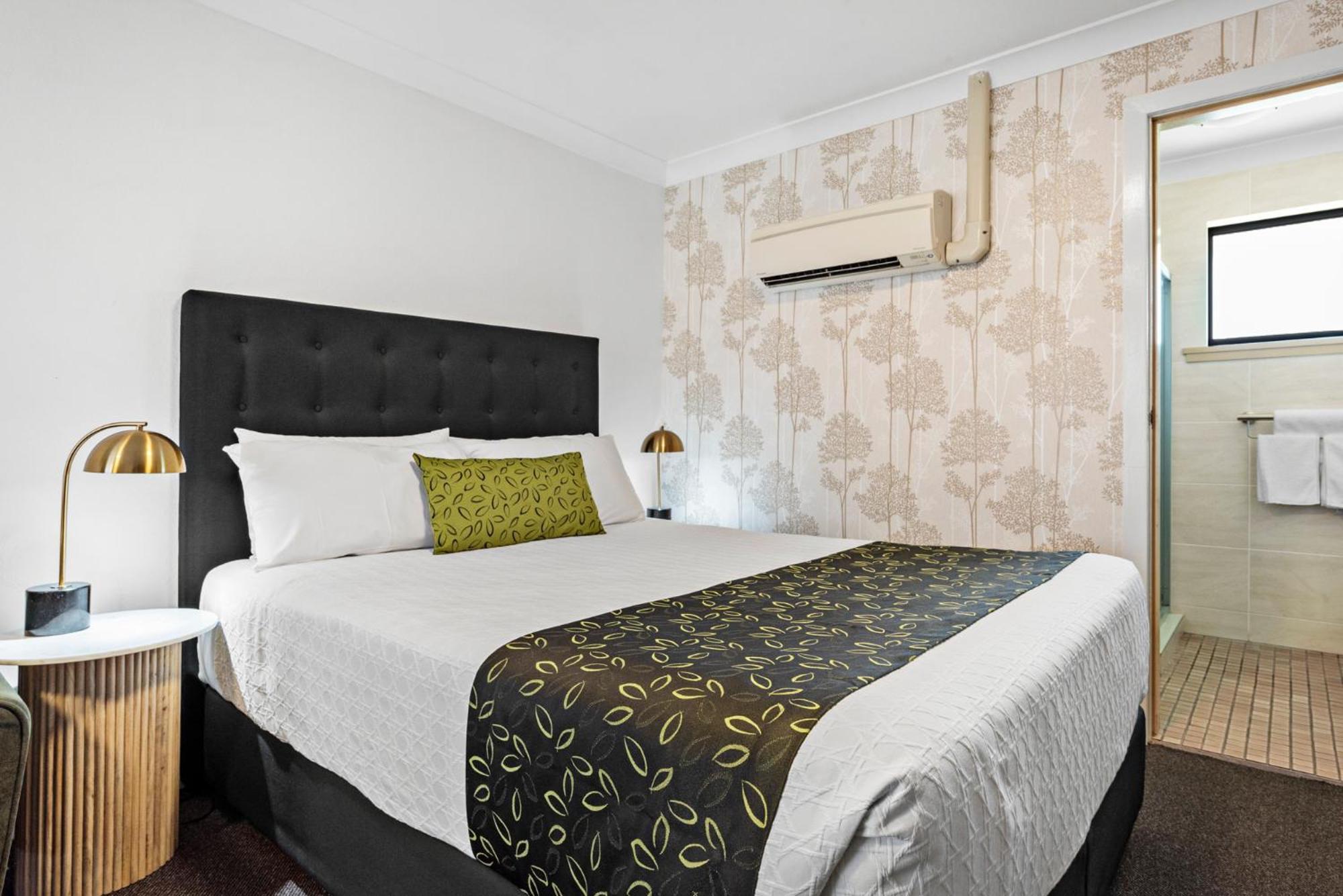 Bomaderry Motor Inn Nowra Exteriör bild